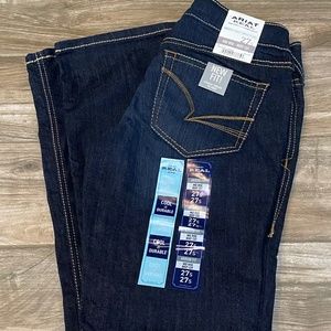 Women’s Ariat R.E.A.L  Arrow Fit Mid Rise Boot Cut Jeans Size 27 Short